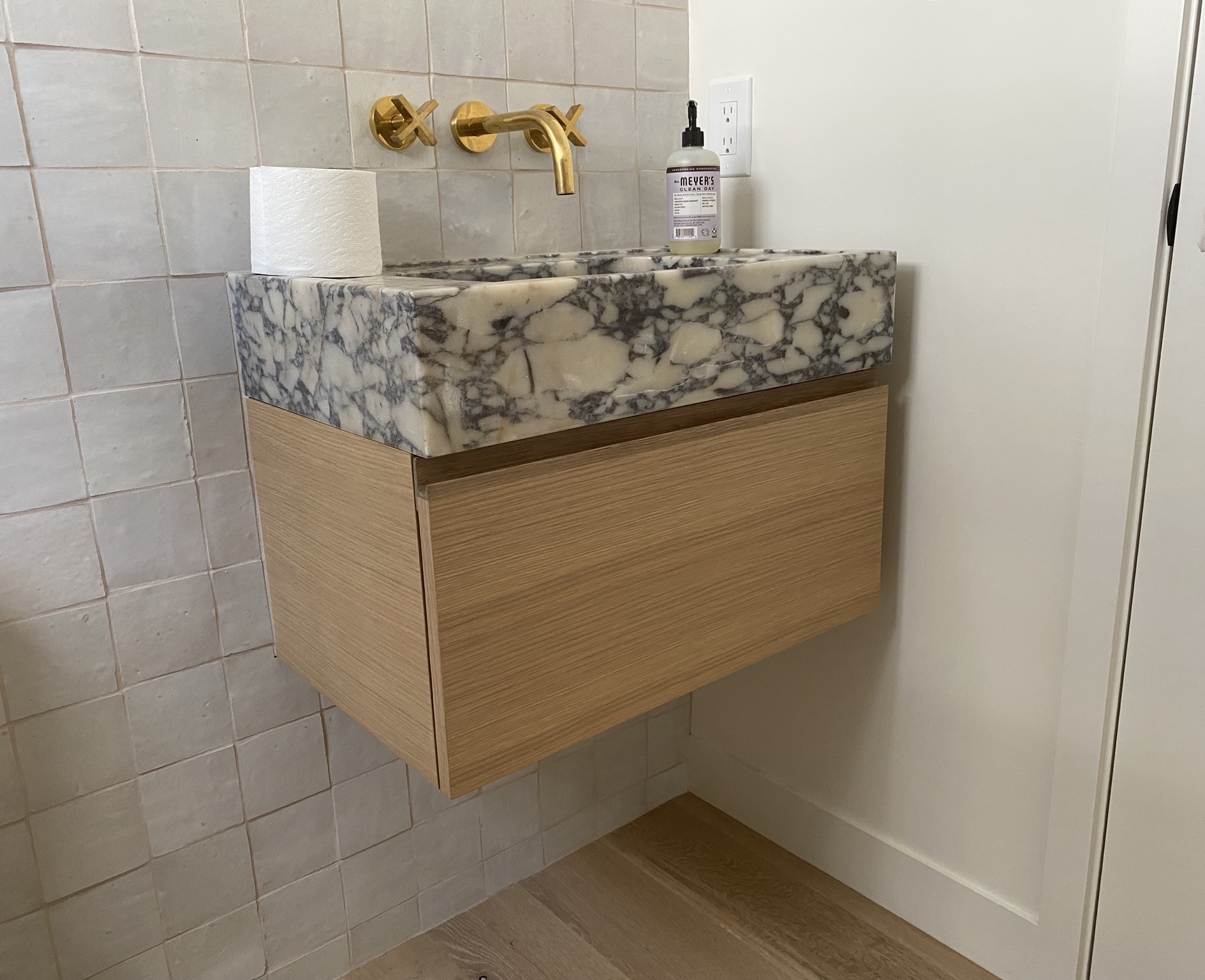 Cambridge Vanities — 4 Small Floating Vanity